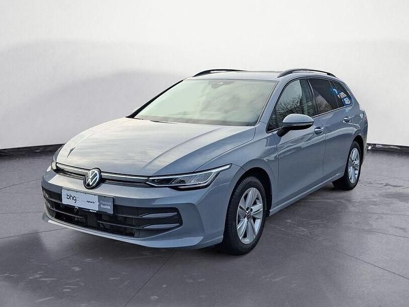 Gebraucht VW Golf VIII Life 150 PS (110 kW) 2025 Grau Kombi