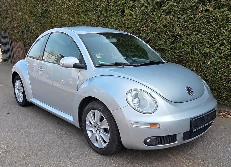 Gebraucht VW Beetle 105 PS (77 kW) 2008 Silber Kleinwagen