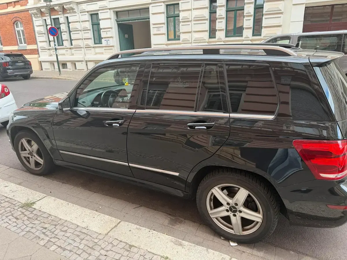 Gebraucht Mercedes GLK220 170 PS (125 kW) 2013 Schwarz SUV