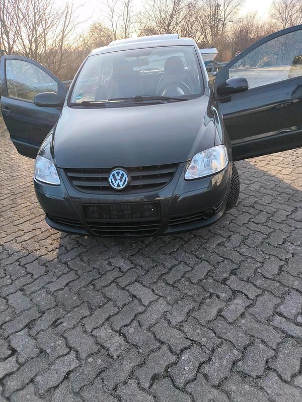 Second-hand VW Fox 55 CP (40 kW) 2006 Gri Hatchback