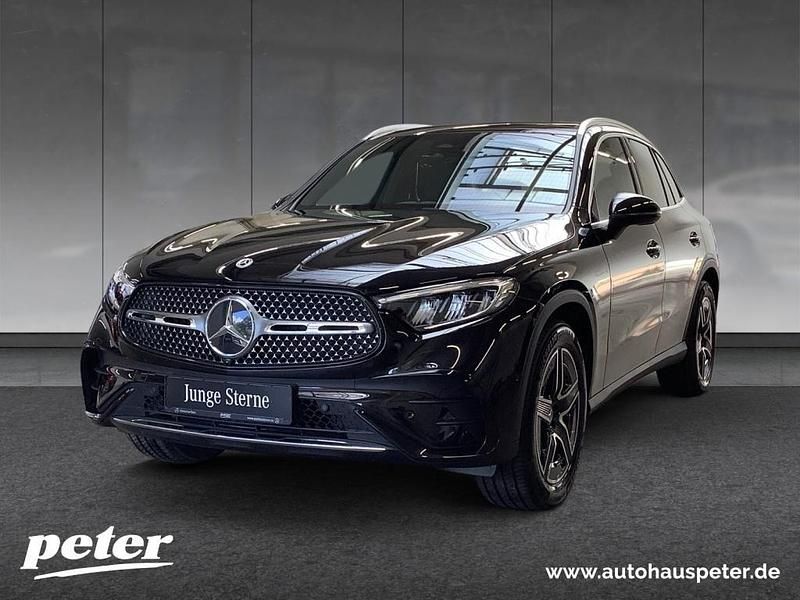 Schwarz Gebraucht 2024 Mercedes GLC200 AMG SUV | 53.570 € (Fairer Preis) - Bild 1/4