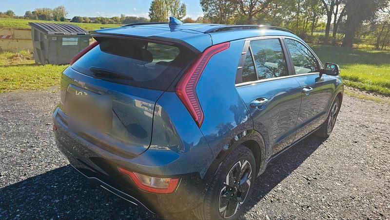 Gebraucht Kia e-Niro Vision 150 kW (204 PS) 2022 Blau SUV