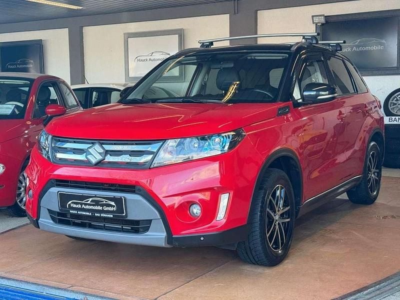 Gebraucht Suzuki Vitara 120 PS (88 kW) 2018 Rot SUV