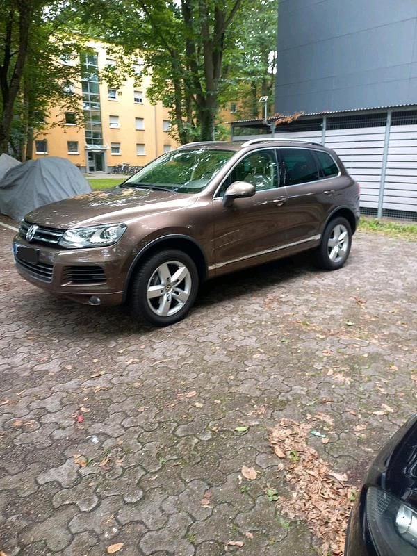 Braun Gebraucht 2014 VW Touareg SUV | 14.500 € (Guter Preis) - Bild 1/4