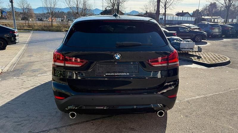 Gebraucht BMW X1 Advantage 150 PS (110 kW) 2020 Schwarz ii/bonnet fluid black SUV
