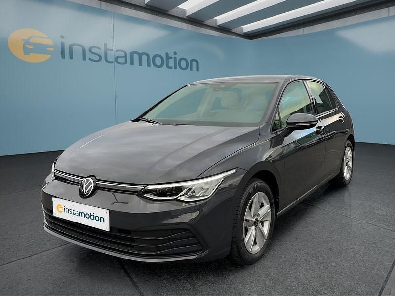 Grau Gebraucht 2022 VW Golf VIII Kleinwagen | 21.249 € (Superpreis) - Bild 1/4