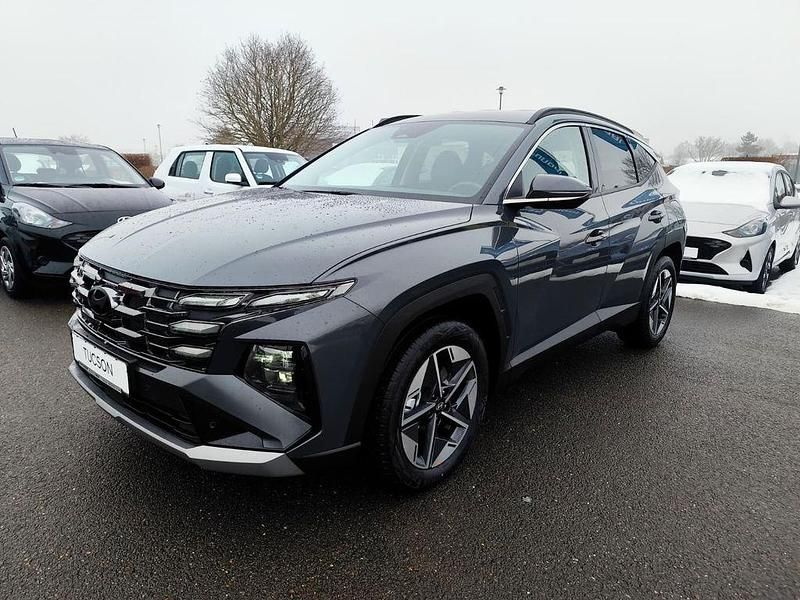 Neu Hyundai Tucson Trend 150 PS (110 kW) 2026 Grau SUV