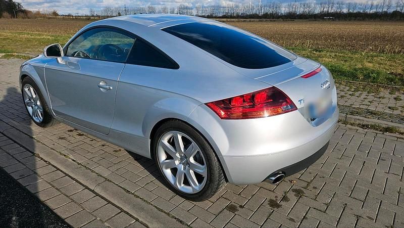 Gebraucht Audi TT 250 PS (183 kW) 2008 Silber Coupé