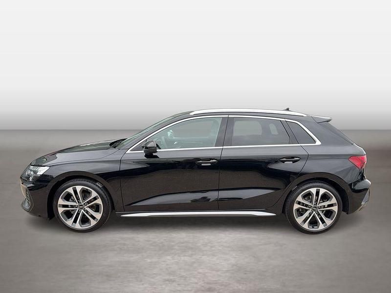 Gebraucht Audi A3 S-Line 150 PS (110 kW) 2024 Mythosschwarz metallic Limousine