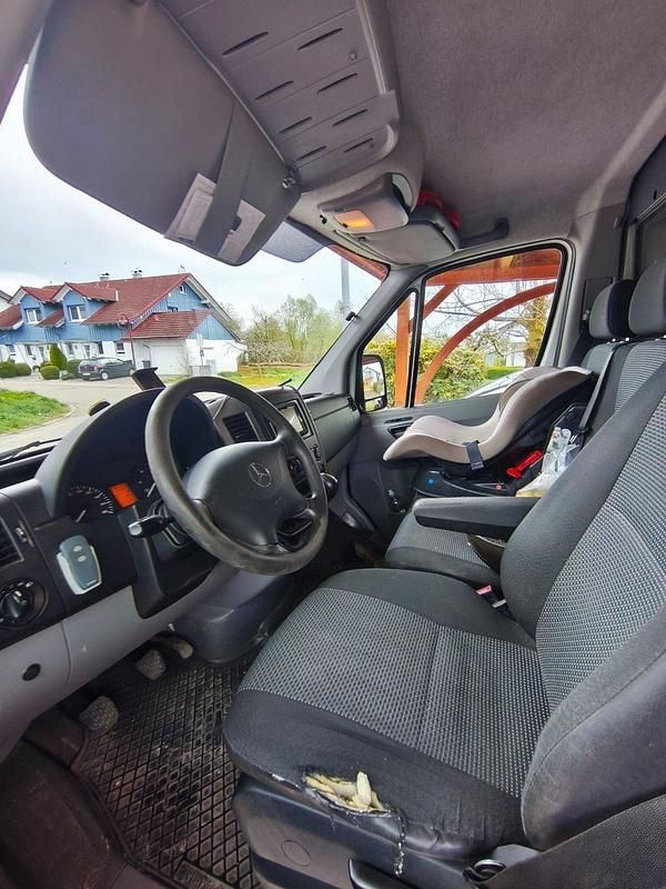 Gebraucht Mercedes Sprinter 130 PS (95 kW) 2011 Weiß Van