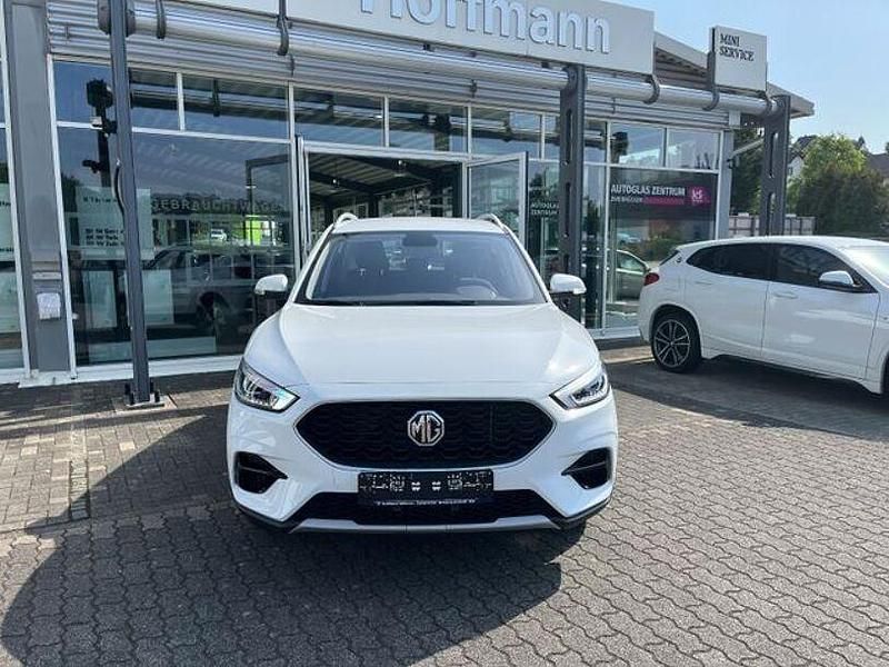 Gebraucht MG ZS Comfort 106 PS (77 kW) 2024 Weiß Limousine