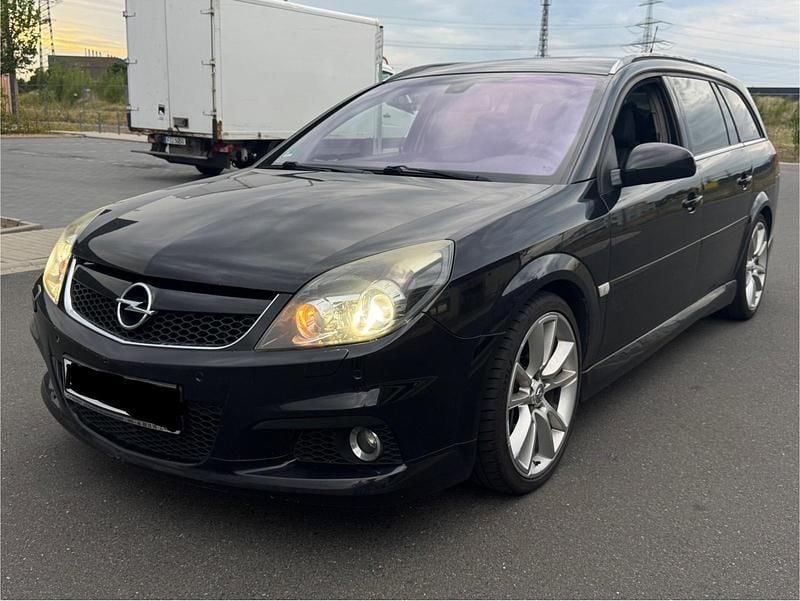 Schwarz Gebraucht 2008 Opel Vectra OPC Kombi | 5.999 € (Etwas zu teuer) - Bild 1/4