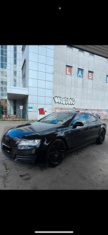 Schwarz Gebraucht 2011 Audi A7 S-Line Kleinwagen | 16.500 € (Guter Preis) - Bild 1/4