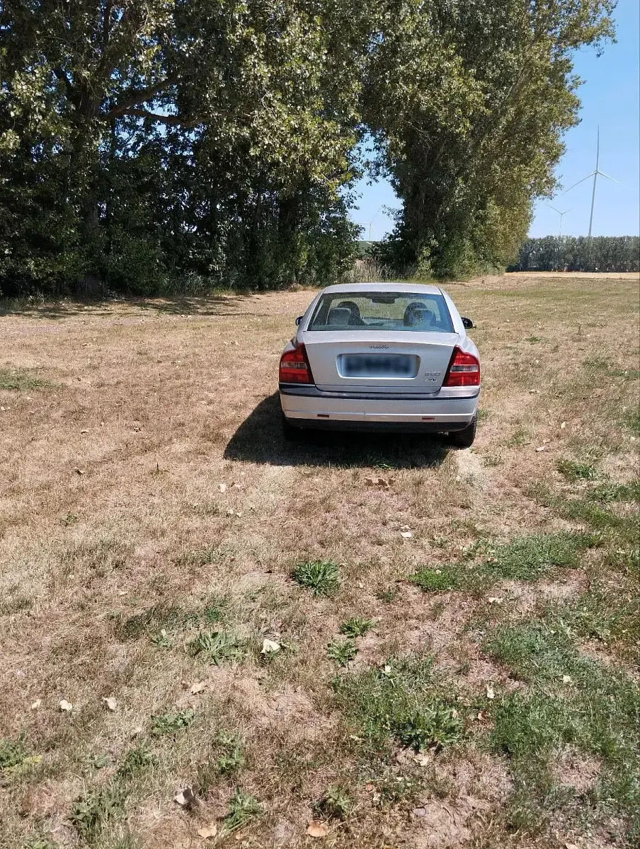 Gebraucht Volvo S80 140 PS (102 kW) 2001 Silber Limousine