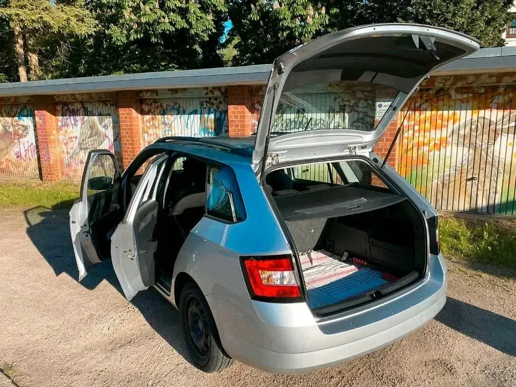 Używany Skoda Fabia Active 90 KM (66 kW) 2016 Srebrny Kombi