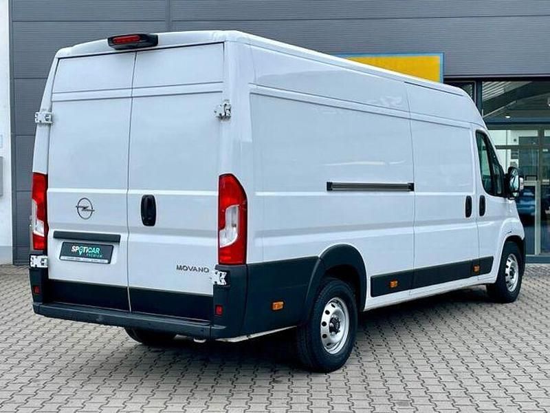 Gebraucht Opel Movano 140 PS (102 kW) 2024 Weiß Van