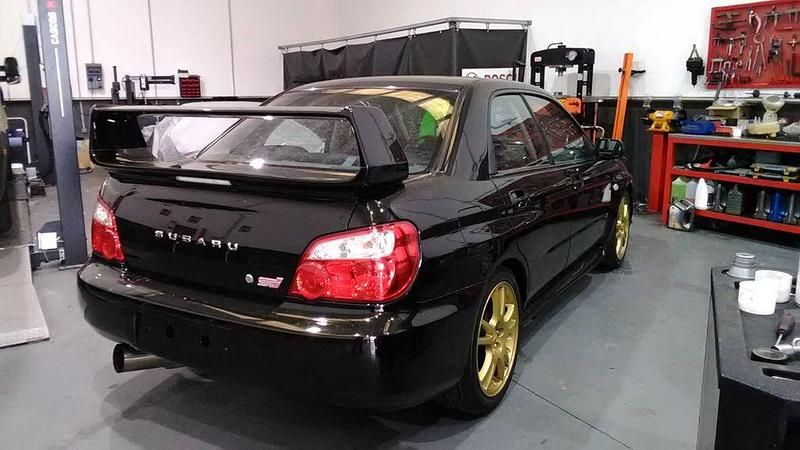 Schwarz Gebraucht 2004 Subaru Impreza Limousine | 49.500 € - Bild 1/4