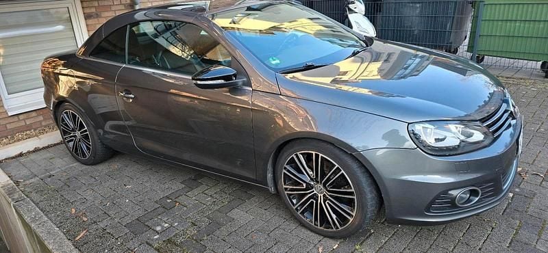 Gebraucht VW Eos 211 PS (155 kW) 2011 Grau Cabrio