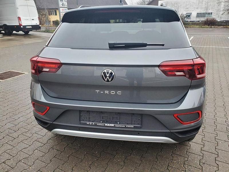 Neu VW T-Roc 150 PS (110 kW) 2025 Grau SUV