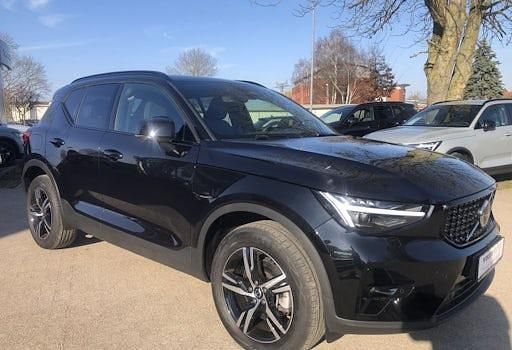 Gebraucht Volvo XC40 Plus 197 PS (144 kW) 2024 Schwarz SUV