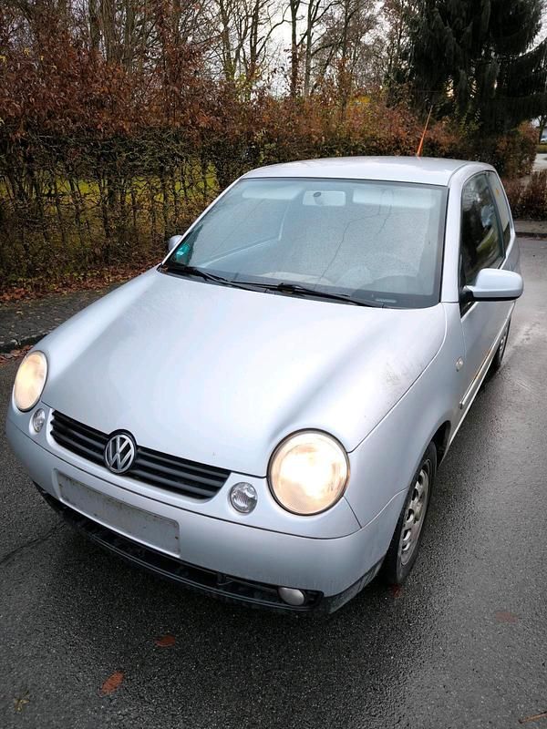 Silber Gebraucht 2004 VW Lupo Kleinwagen | 1.400 € (Fairer Preis) - Bild 1/4