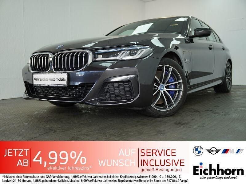 Grau Gebraucht 2022 BMW 545e M Sport Limousine | 45.498 € (Fairer Preis) - Bild 1/4