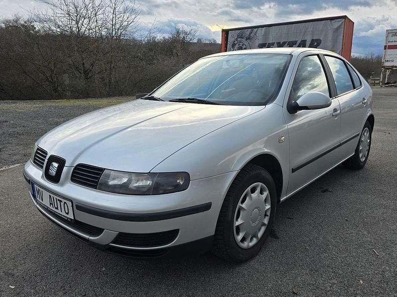 Gebraucht Seat Leon 75 PS (55 kW) 2004 Silber Kleinwagen