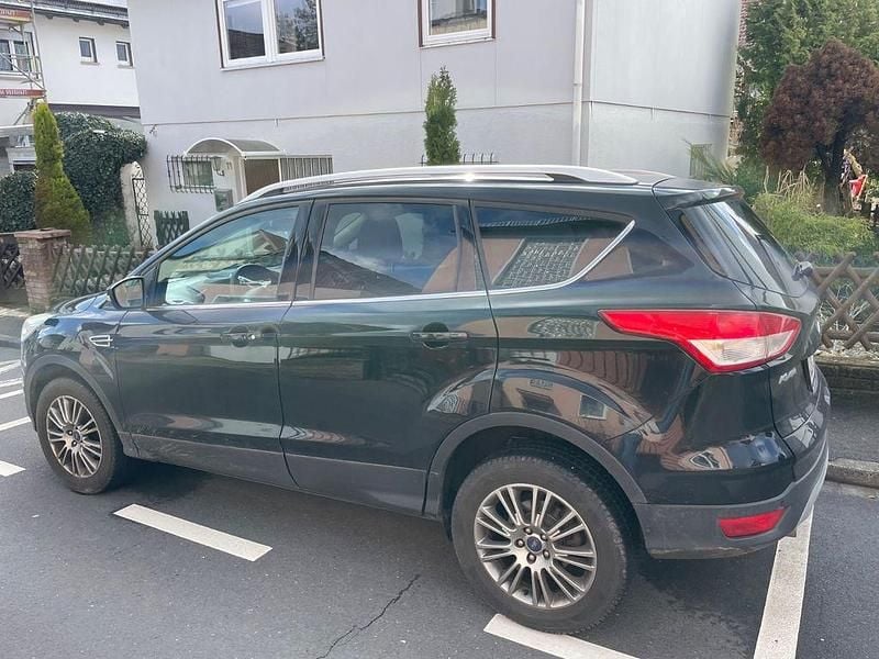 Second-hand Ford Kuga Titanium 150 CP (110 kW) 2014 Negru SUV