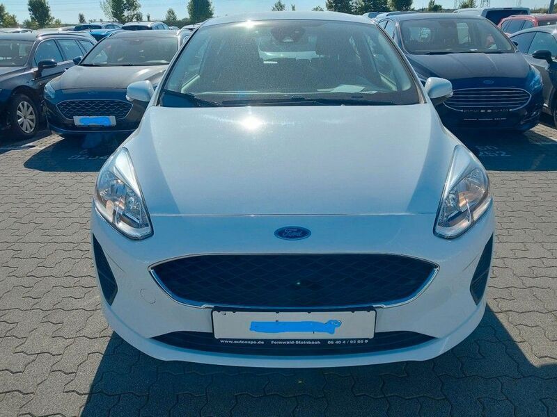 Gebraucht Ford Fiesta Trend 71 PS (52 kW) 2019 Weiß Kleinwagen