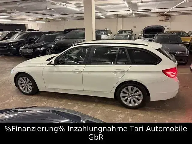 Gebraucht BMW 318 Shadowline 136 PS (100 kW) 2019 Andere Kombi