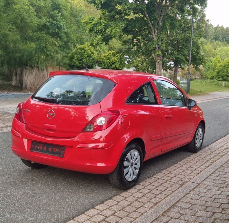 Rot Gebraucht 2007 Opel Corsa Limousine | 2.400 € (Fairer Preis) - Bild 1/4