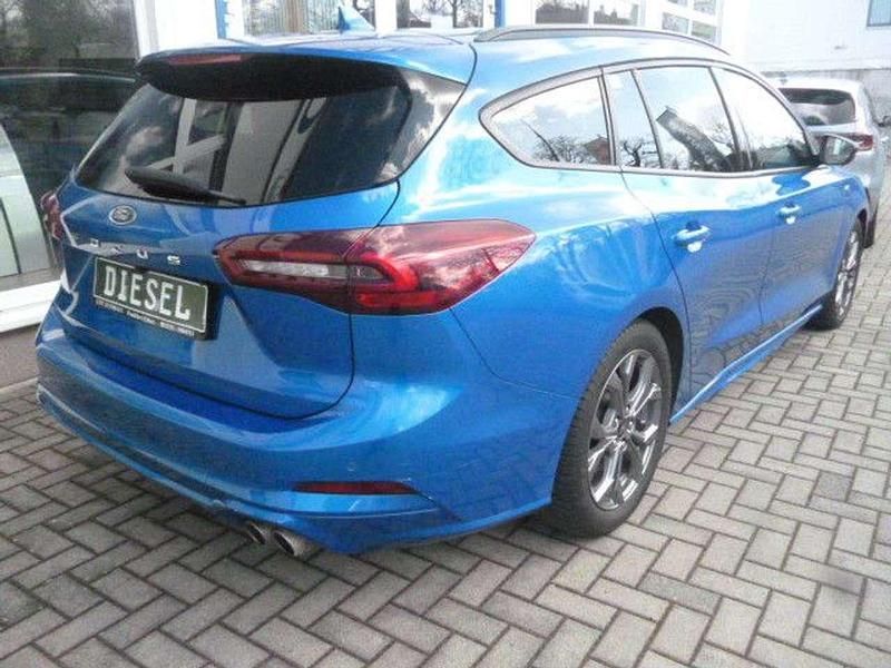 Gebraucht Ford Focus ST-Line 116 PS (85 kW) 2025 Dynamicblau Kombi
