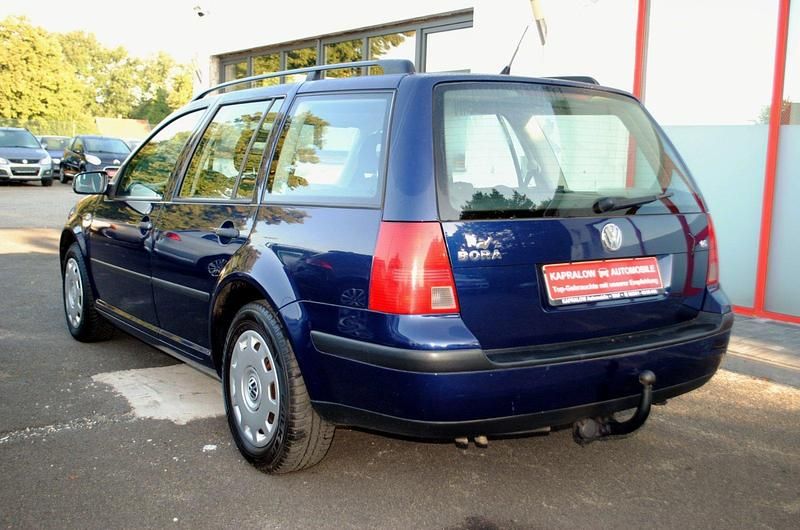 Gebraucht VW Bora 101 PS (74 kW) 2000 Blau Kombi