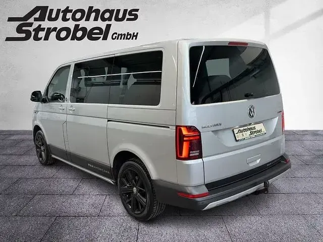 Używany VW Multivan PanAmericana 204 KM (150 kW) 2022 Minivan