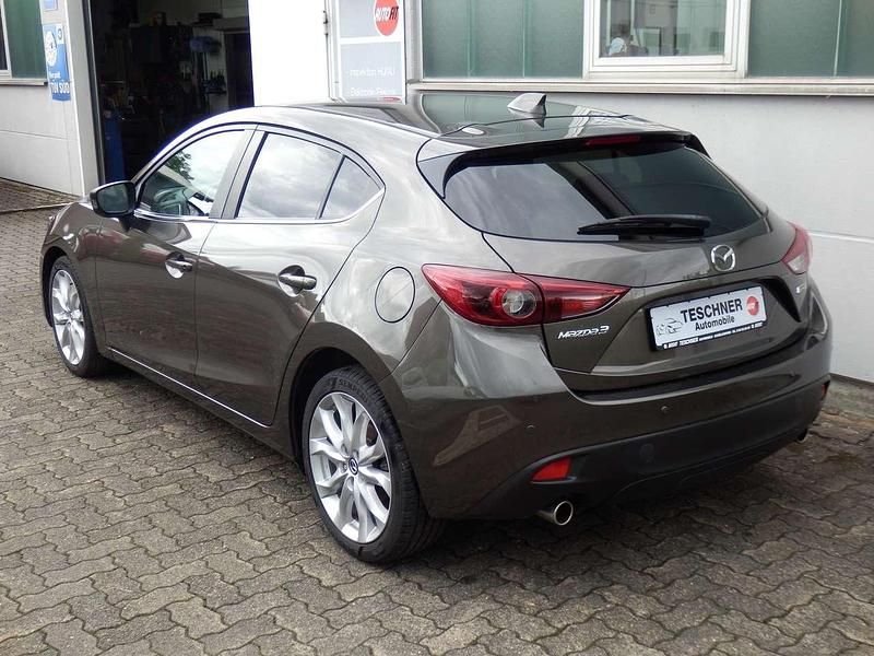 Gebraucht Mazda 3 Sports-Line 120 PS (88 kW) 2015 Obsidiangrau Limousine