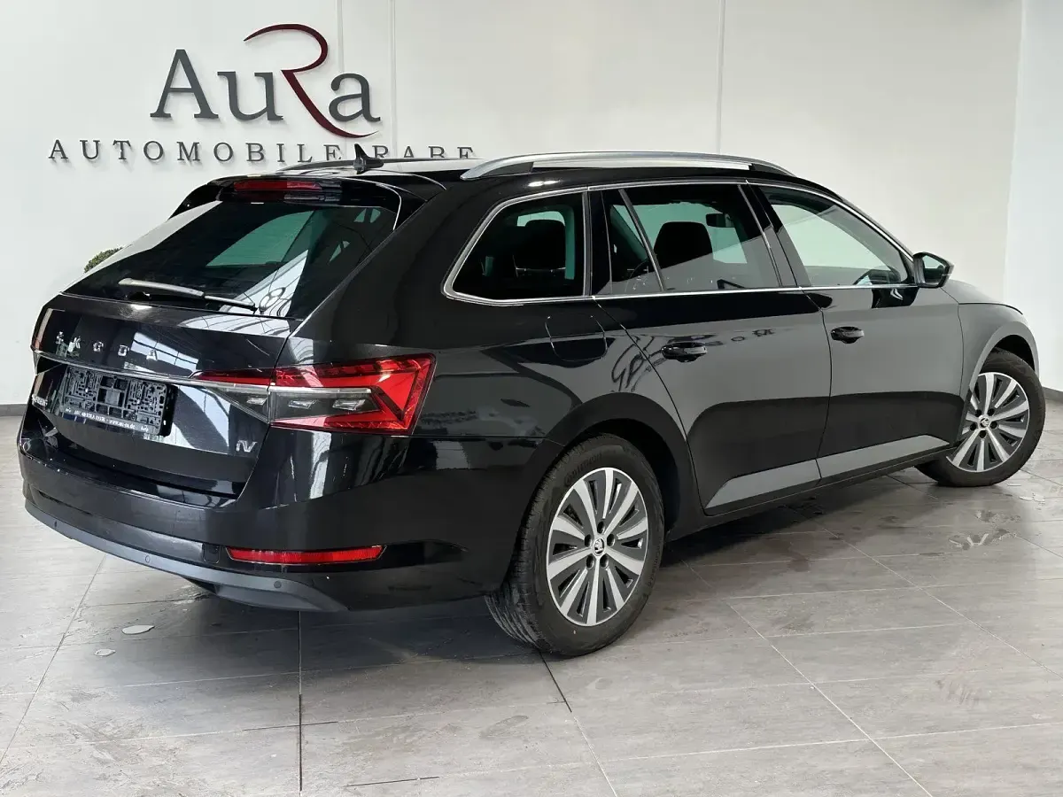 Gebraucht Skoda Superb Style 218 PS (160 kW) 2020 Schwarz Kombi