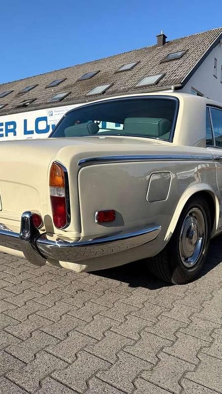 Gebraucht Rolls Royce Silver Shadow 212 PS (155 kW) 1974 Beige Limousine