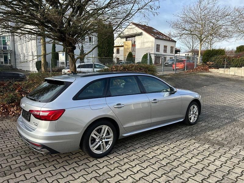 Gebraucht Audi A4 Advanced 204 PS (150 kW) 2024 Silber Kombi