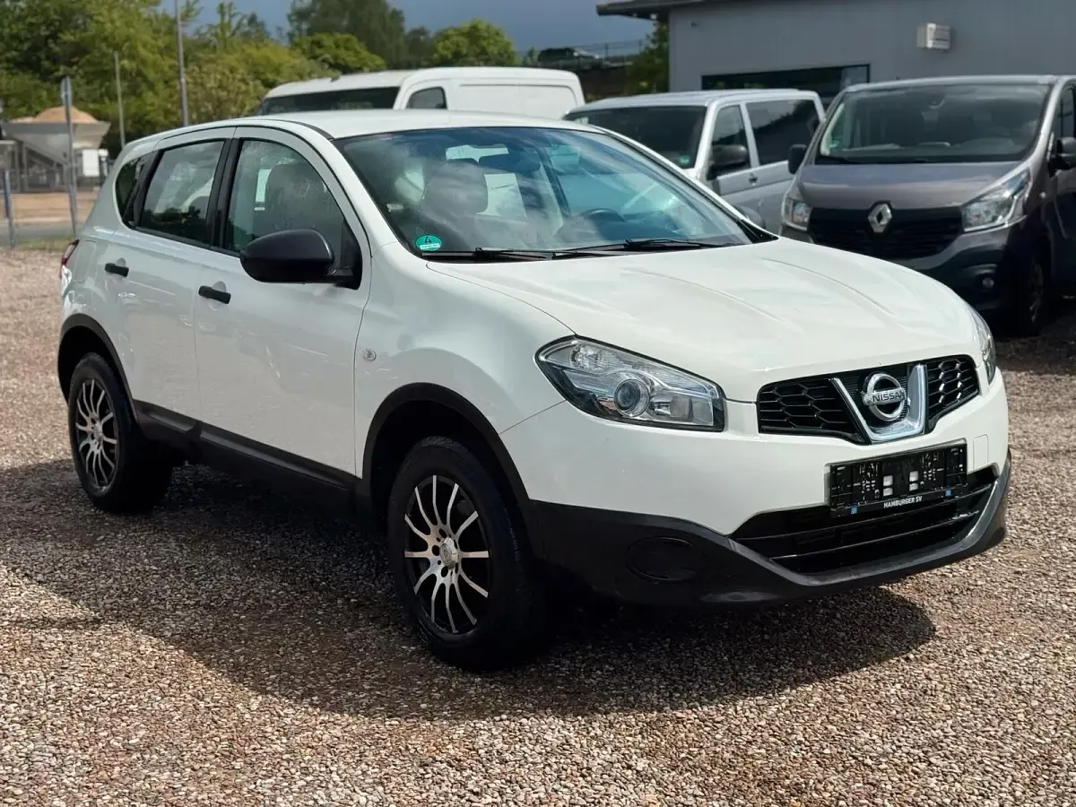 Gebraucht Nissan Qashqai 110 PS (80 kW) 2012 Weiß SUV