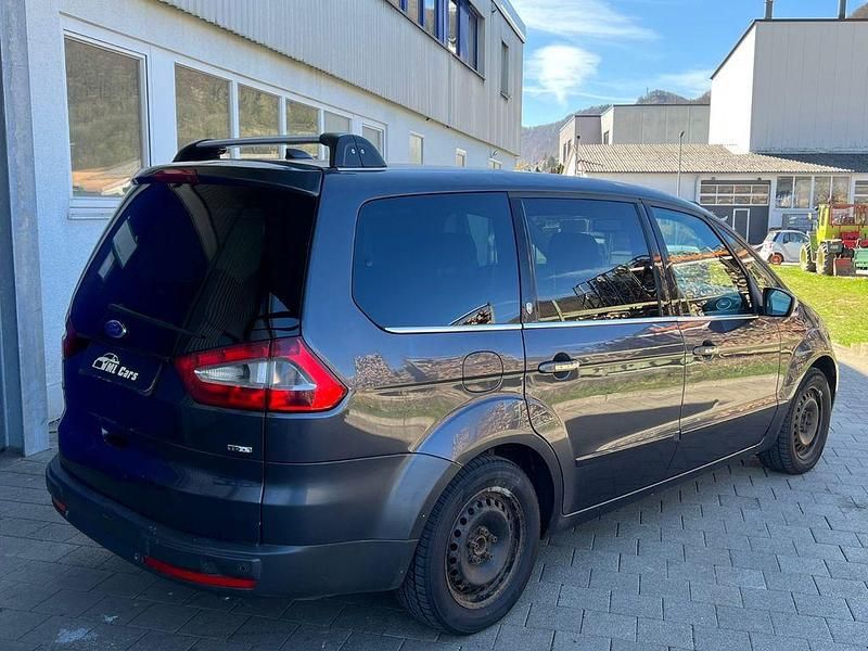 Usado Ford Galaxy Titanium 175 HP (128 kW) 2009 Preto Monovolume