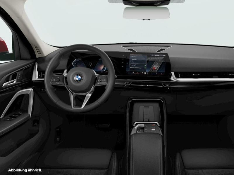 Gebraucht BMW X2 156 PS (114 kW) 2025 Rot SUV