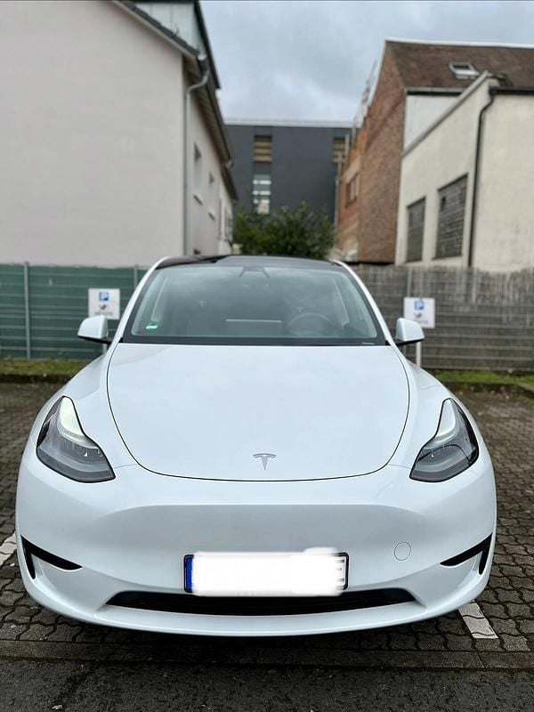 Brugt Tesla Model Y Standard Range 219 kW (299 HK) 2023 Hvid SUV
