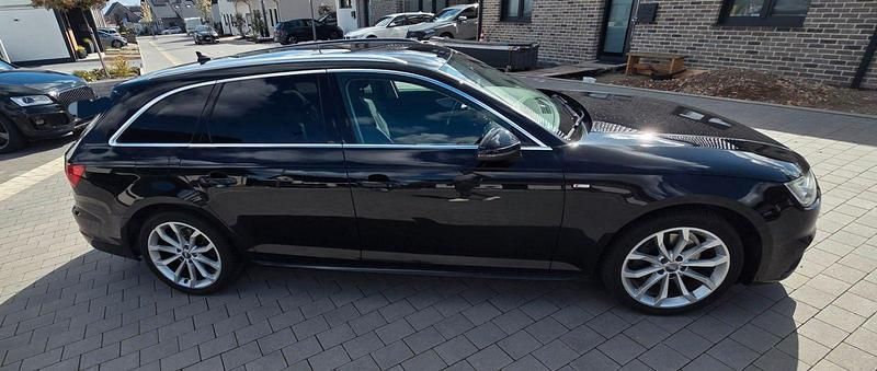 Gebraucht Audi A4 Sport 150 PS (110 kW) 2016 Schwarz Kombi