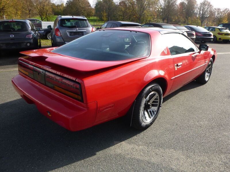 Gebraucht Pontiac Firebird 140 PS (102 kW) 1991 Rot Coupé