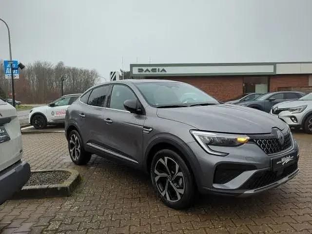 Gebraucht Renault Arkana Komfort 140 PS (102 kW) 2024 Grau SUV