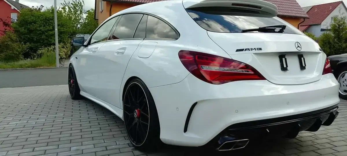 Gebraucht Mercedes CLA250e Shooting Brake 218 PS (160 kW) 2018 Weiß Kombi
