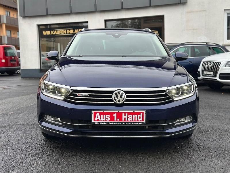 Gebraucht VW Passat Highline 190 PS (139 kW) 2018 Blau Kombi