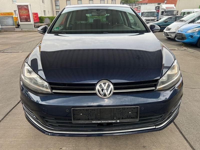 Gebraucht VW Golf VII LOUNGE 150 PS (110 kW) 2015 Blau Limousine
