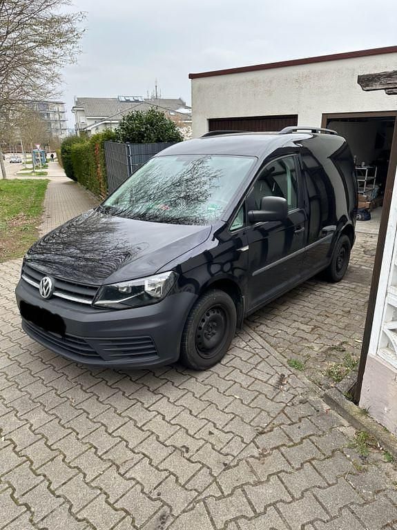 Gebraucht VW Caddy 102 PS (75 kW) 2016 Schwarz Van / Kleinbus