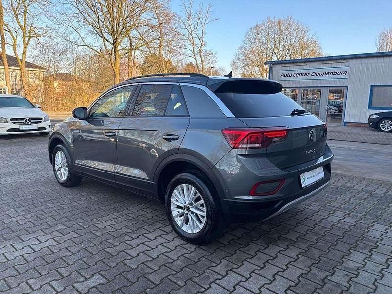 Second-hand VW T-Roc Life 150 CP (110 kW) 2022 Gri SUV